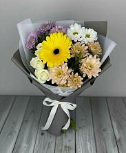Букет цветов из:  Розы, Герберы и Хризантемы в Кременкуль