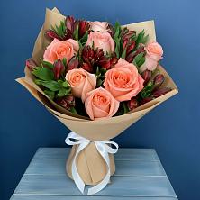 Букет цветов из:  Розы и Альстромерии в Кременкуль
