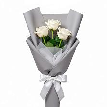 Букет 3 белые розы в Кременкуль