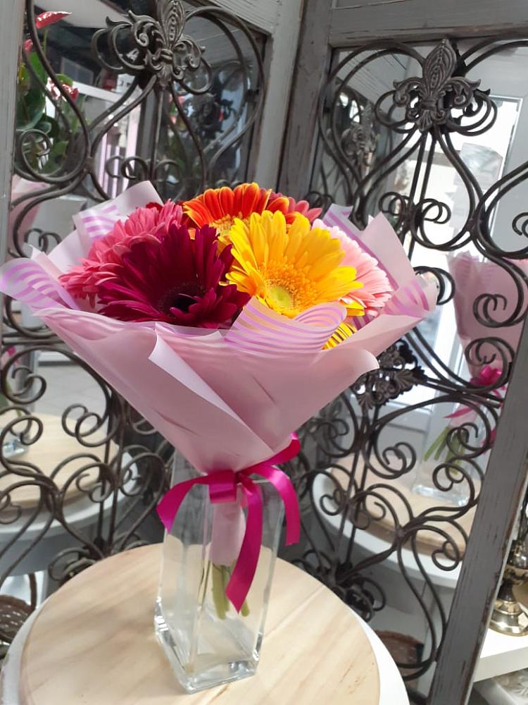 Букет цветов из: Герберы в Кременкуль