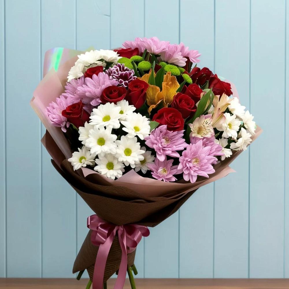 Букет цветов из: Розы, Хризантемы и Альстромерии в Кременкуль