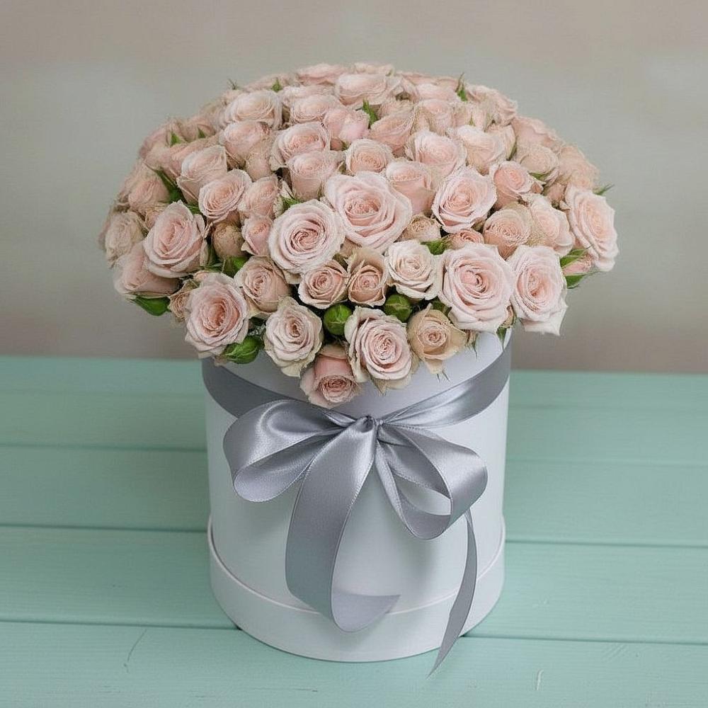 Цветочная композиция из Розы в шляпной коробке в Кременкуль